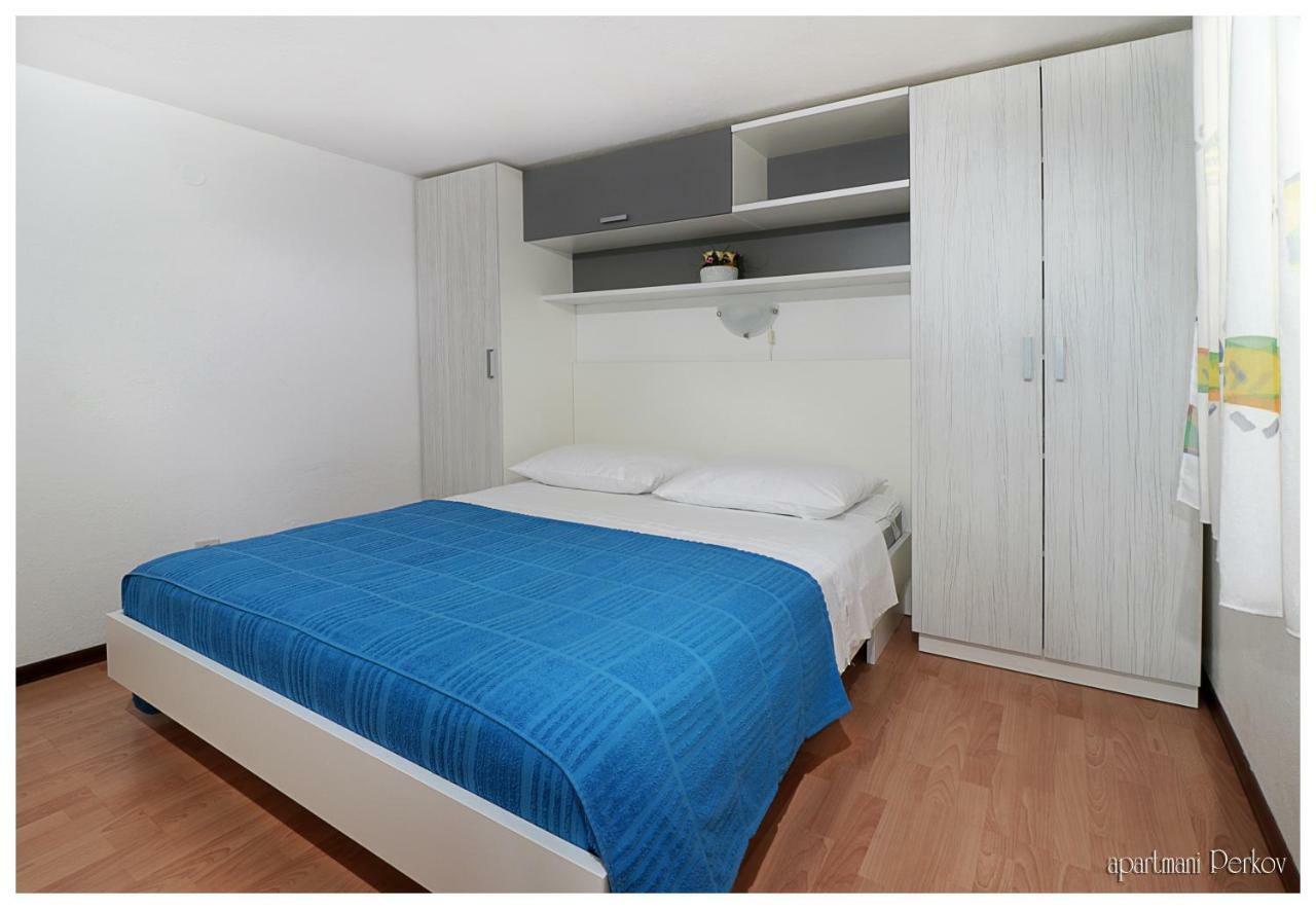 Apartments Primosten, Dolac Exterior foto